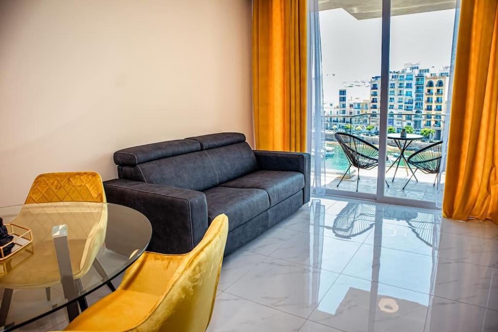 Stylish Seafront Spinola Apartment St. Julian's Exterior foto
