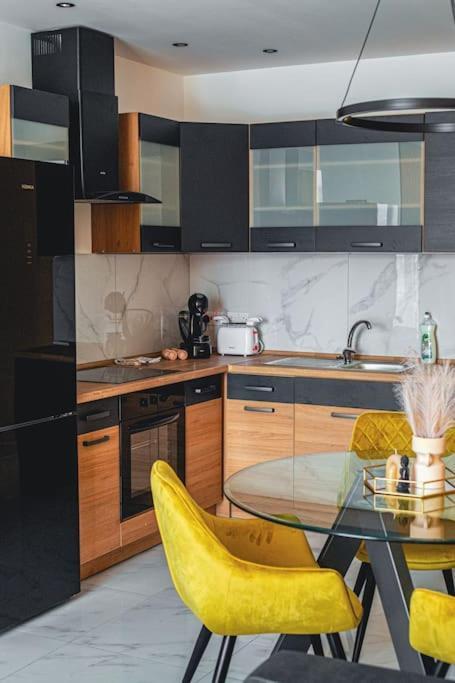 Stylish Seafront Spinola Apartment St. Julian's Exterior foto