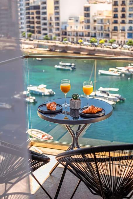 Stylish Seafront Spinola Apartment St. Julian's Exterior foto