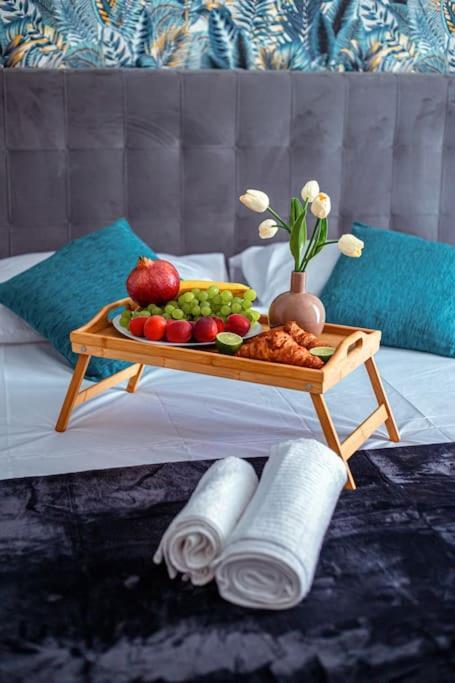 Stylish Seafront Spinola Apartment St. Julian's Exterior foto