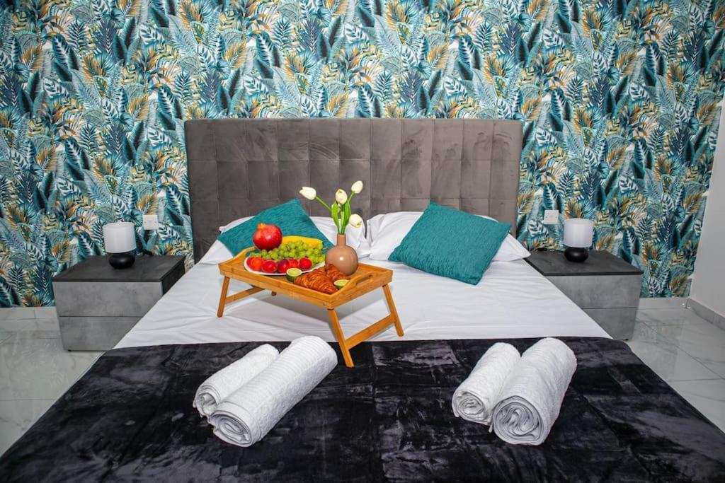 Stylish Seafront Spinola Apartment St. Julian's Exterior foto