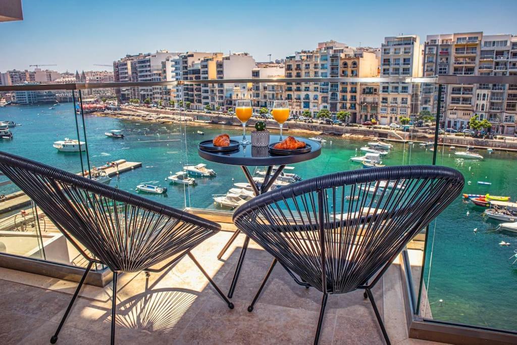 Stylish Seafront Spinola Apartment St. Julian's Exterior foto